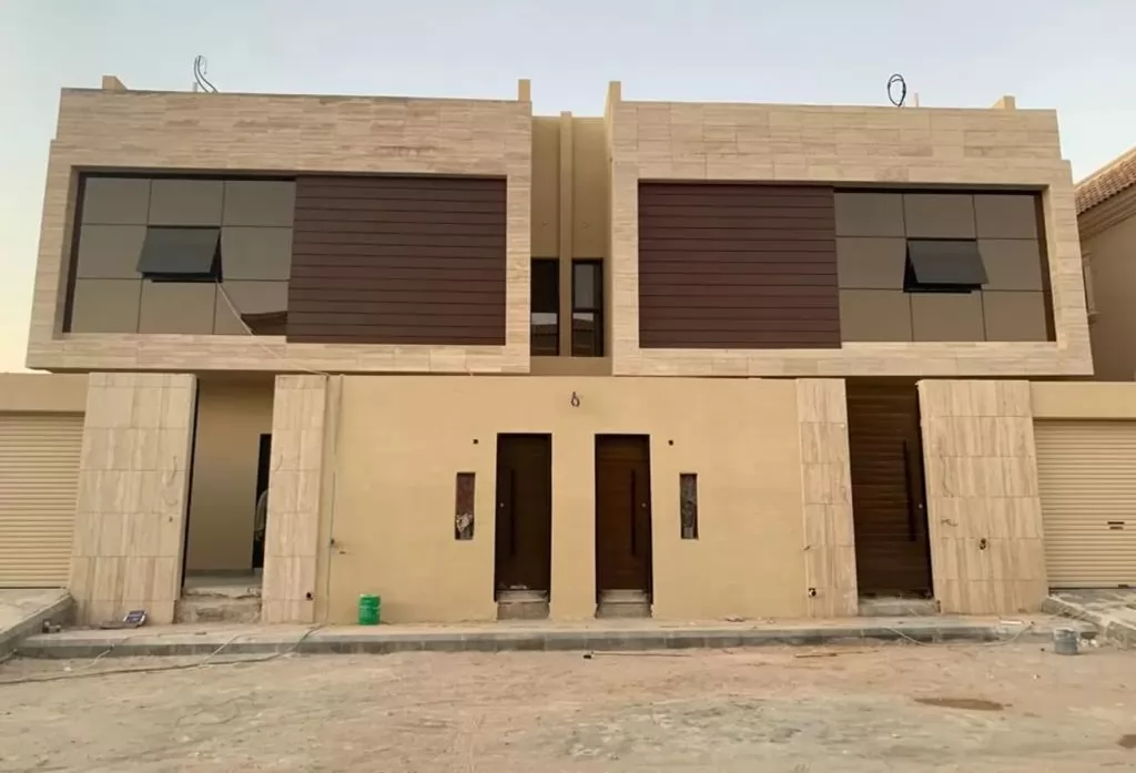 Residential Ready Property 6+maid Bedrooms U/F Villa in Compound  for sale in Riyadh #23121 - 1  image 