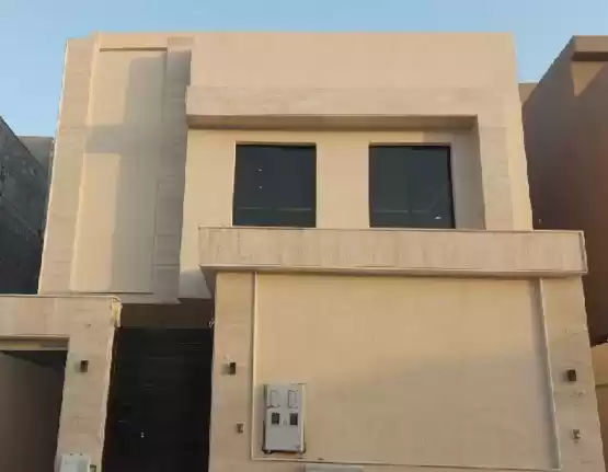 Residential Ready Property 5+maid Bedrooms U/F Standalone Villa  for sale in Riyadh #25683 - 1  image 