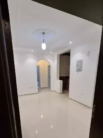 Residential Ready Property 3 Bedrooms U/F Apartment  for rent in Riyadh #27375 - 1  image 