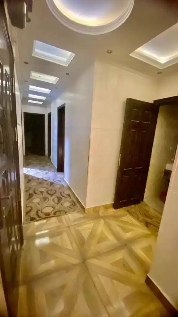 Residential Ready Property 2 Bedrooms U/F Apartment  for rent in Ajman #52111 - 1  image 